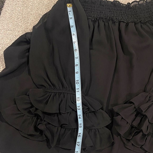 CeCe Black Off-Shoulder Blouse - Picture 9 of 10